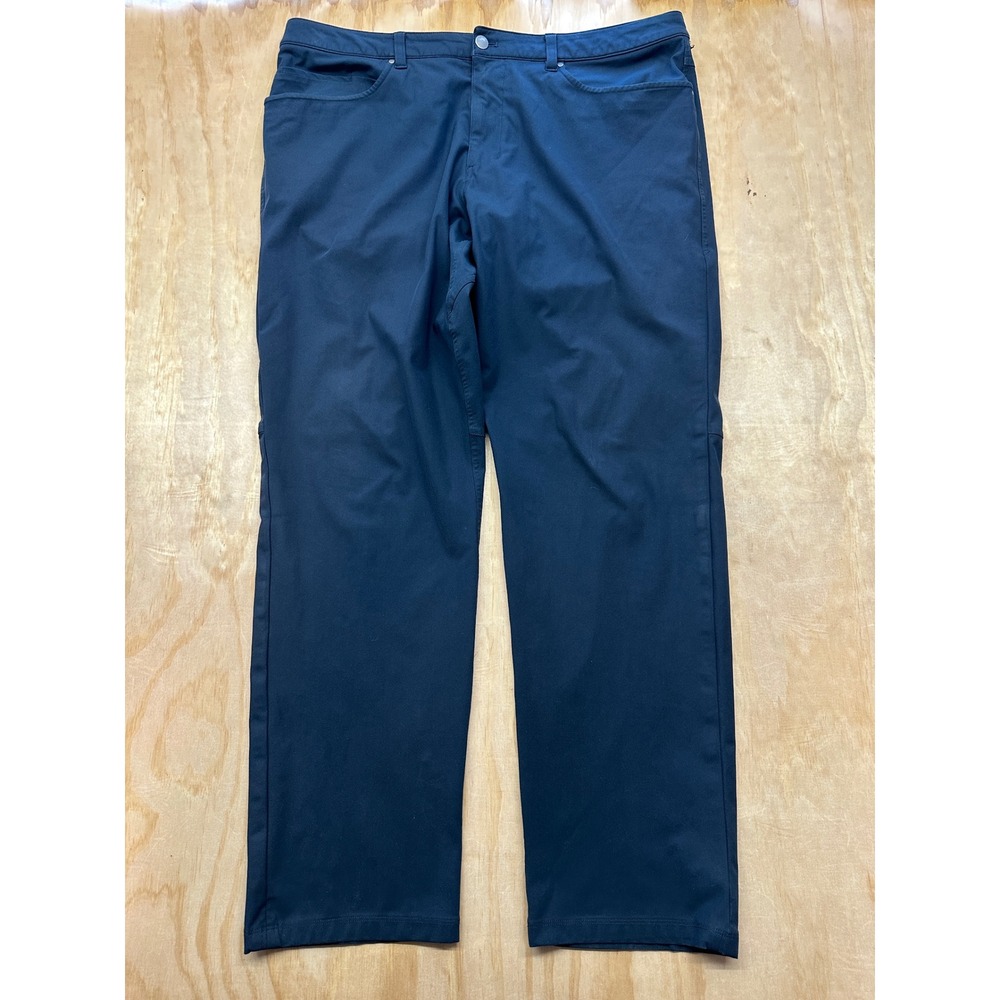 Lululemon Commission Pant Classic Warpstreme Navy Blue Mens 38x32 LM5967S